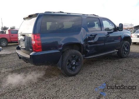 2008 Chevrolet Suburban 1500 Lt z USA, uszkodzony, nr VIN 1GNFK16348J164151